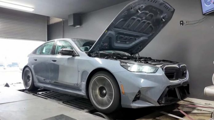 BMW може занизити потужність нового M5