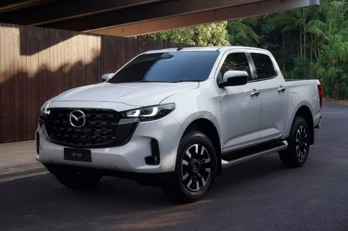 Рамний пікап Mazda BT-50 тепер з сучасним дизелем та автоматичною коробкою