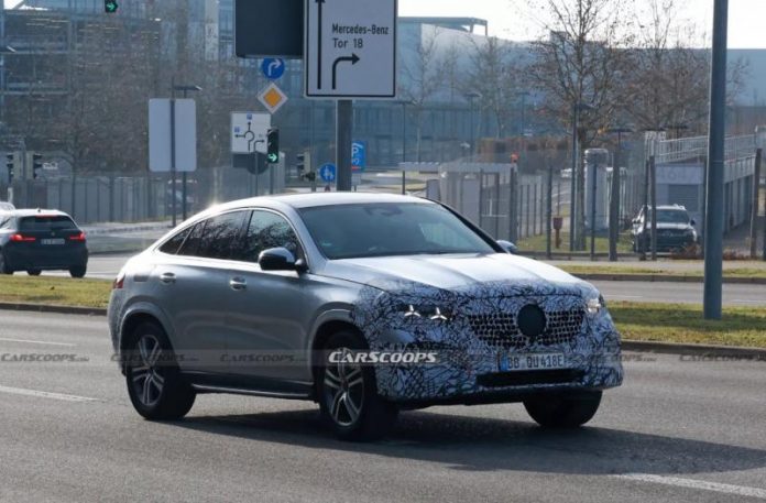 На тестах помітили прототип оновленого Mercedes-Benz GLE Coupe