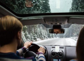 Три способи, які допоможуть швидко прогріти салон автомобіля взимку