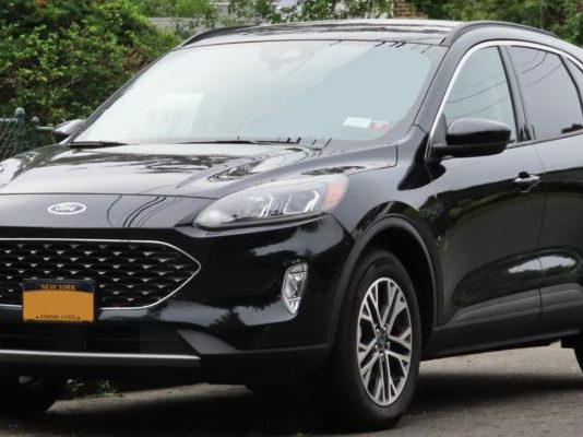 Автомобілі з США стали хітом в Україні: названо найпопулярніші моделі Автомобілі з США стали хітом в Україні: названо найпопулярніші моделі