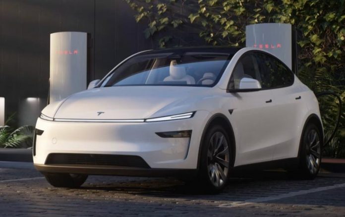 Tesla Model Y 2025 вже в Європі: оголошено ціни на нову модель