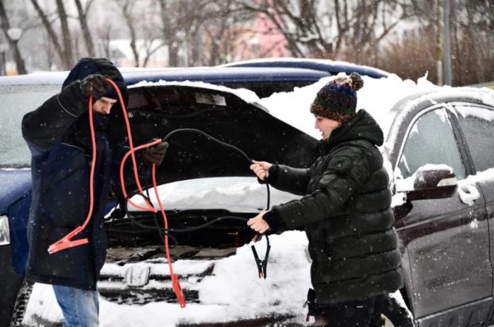 Моторист розповів, як запустити будь-який двигун навіть у люті морози