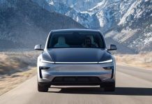 Оновлена ​​Tesla Model Y викликала ажіотаж у Китаї: розкрито кількість попередніх