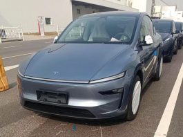 Оновлену Tesla Model Y сфотографували на вулиці