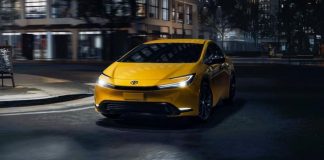 Японська надійність: представлена ​​нова версія Toyota Prius