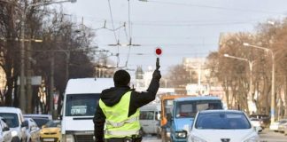 Не зупинився на вимогу поліції: роз'яснення щодо штрафів та покарань для водіїв