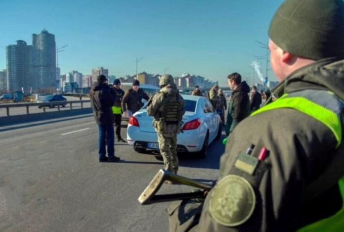 Водіям більше не потрібно надавати довідки ТЦК