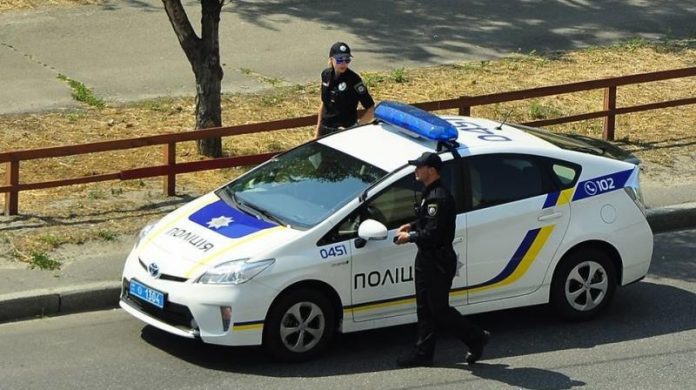 Фрази, яких не варто говорити поліцейським: список небажаних висловлювань