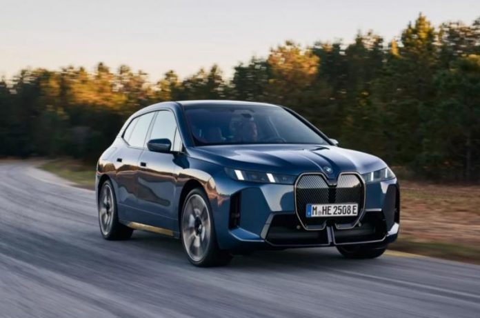 Представлено оновлений кросовер BMW iX 2026: що відомо