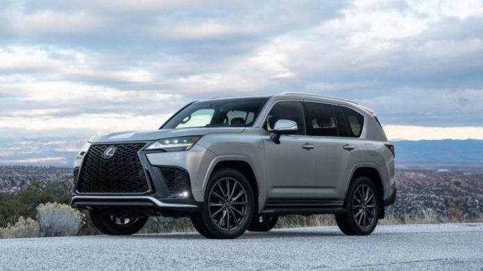 Представлено оновлений позашляховик Lexus LX: скільки він коштує