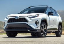 Власники Toyota RAV4 назвали три головні недоліки кросовера