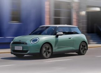 Компанія BMW запустила продаж нового Mini Cooper