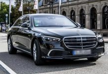 Mercedes-Benz анонсувала оновлення седана S-Class у 2026 році