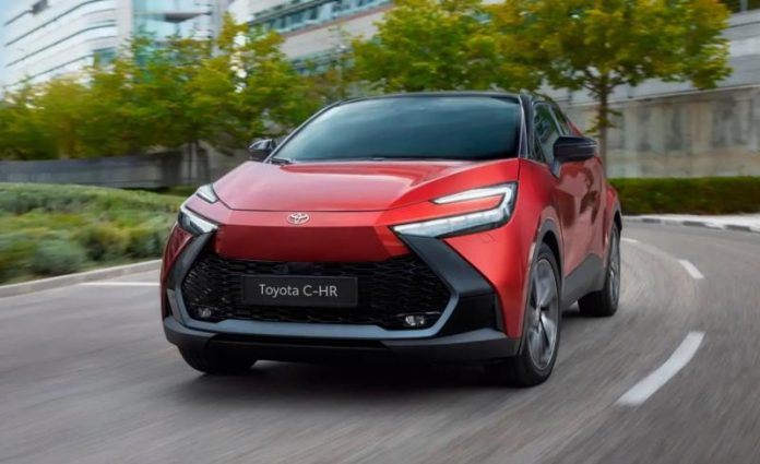 Toyota представила нову версію C-HR High Hero з гібридними двигунами