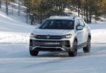 Новий компактний кросовер Volkswagen помітили без камуфляжу