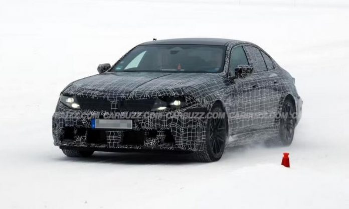 З’явились перші знімки оновленого BMW M5