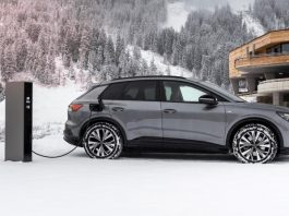 Експерт назвав плюси та мінуси використання електрокара в Україні Експерт назвав плюси та мінуси використання електрокара в Україні