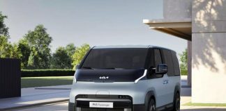 Kia показала готовий до серії мінівен PV5 зі знімним кузовом