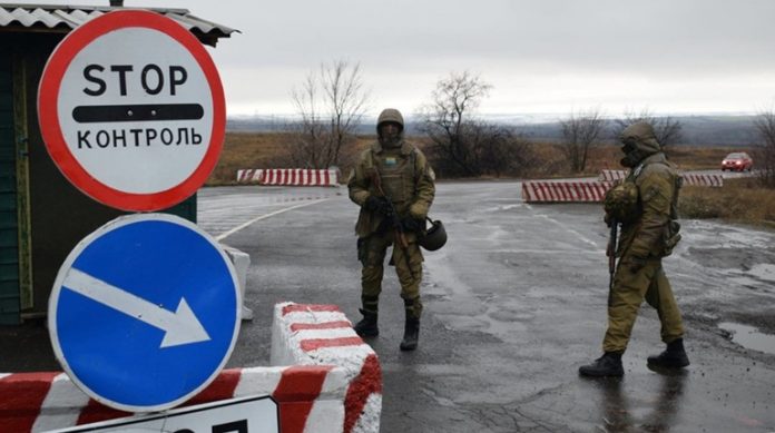 Блокпости як пастка: як поліція заганяє водіїв у штрафну сітку