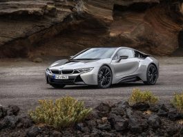 Новий BMW i8 показали на перших зображеннях