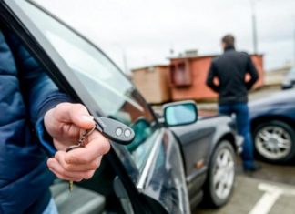 Перекупник пояснив, коли вигідно позбутися авто, щоб не втратити на ціні