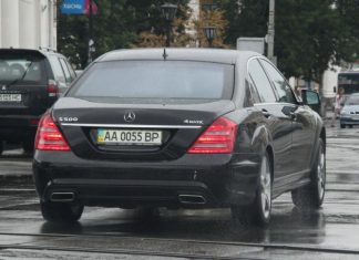Які штрафи загрожують водіям за проблеми з номерними знаками в Україні