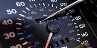 Головна деталь, яка допоможе виявити скручений пробіг на вживаному авто