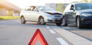 Експерти розповіли, коли при аварії можна вирішити все без виклику поліції