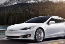 Tesla планує запустити сервіс поїздок та доставки