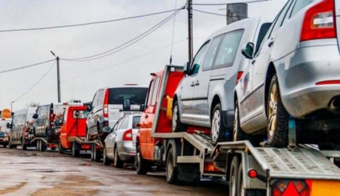 В Україні працюють над відновленням безкоштовного розмитнення автомобілів