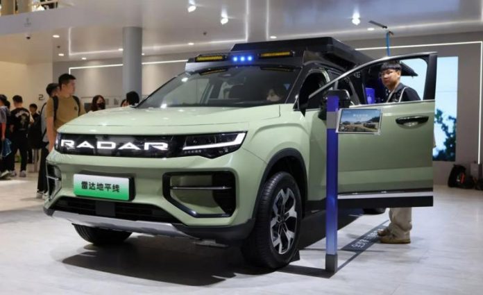 Geely анонсувала дебют 10 нових електрифікованих моделей у 2025 році