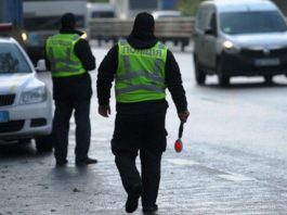 11 законних підстав, коли поліція може зупинити автомобіль