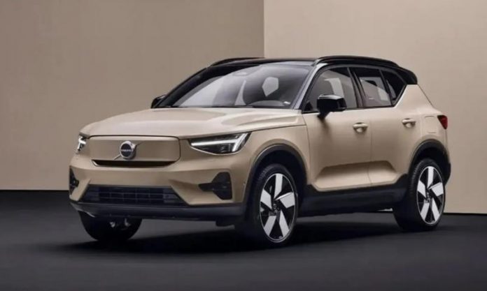 Компанія Volvo опублікувала ціни на оновлений EX40