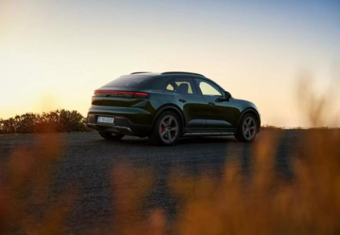 Porsche випустить новий кросовер, який замінить Macan