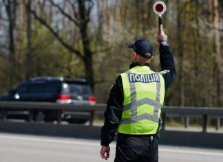 Юрист пояснив, яких водіїв патрульні намагаються уникати при зупинках