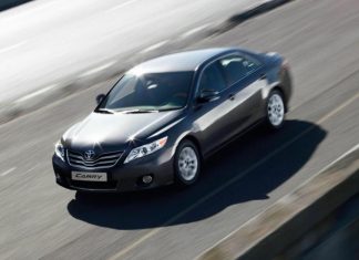 Названо головних конкурентів Toyota Camry