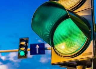 В Україні з’являться світлофори нового зразка: що потрібно знати водіям і пішоходам