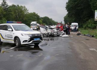 Фахівці назвали основні кроки для правильного оформлення ДТП