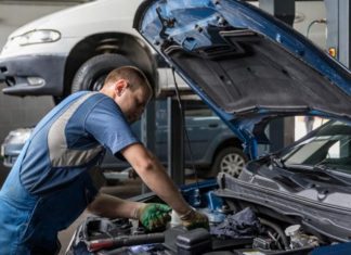 Автомеханіки можуть обдурити: які схеми використовують на СТО