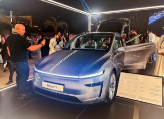 Tesla без пояснення причин відклала запуск виробництва доступної версії Model Y