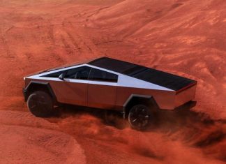 Ілон Маск обрушив ринок: вартість уживаних Tesla впала до рекорду