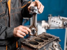 Автомайстер пояснив, як розпізнати наближення капремонту двигуна Автомайстер пояснив, як розпізнати наближення капремонту двигуна