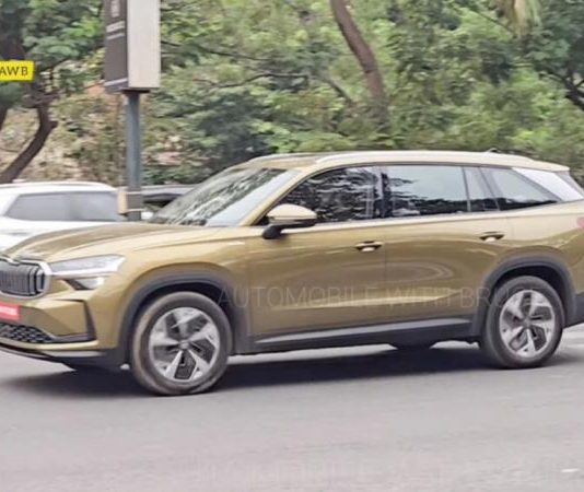 Новий Skoda Kodiaq сфотографували без маскування перед дебютом Новий Skoda Kodiaq сфотографували без маскування перед дебютом