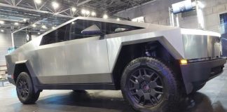 Tesla надає великі знижки та бонуси, щоб розпродати Cybertruck