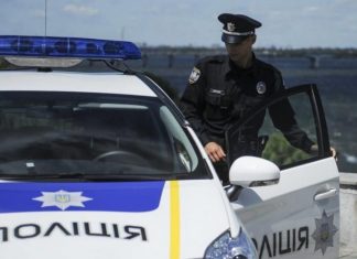 Названо 5 фраз, які можуть ускладнити спілкування з поліцією на дорозі