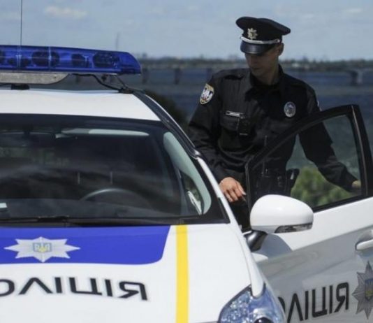 Названо 5 фраз, які можуть ускладнити спілкування з поліцією на дорозі
