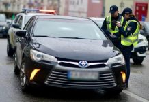 Юрист дав поради, як поводитися при зупинці поліцією