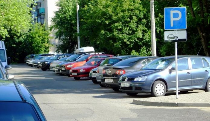 Патрульна поліція нагадала водіям про найпоширеніші порушення паркування