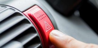 Поліція назвала 5 найнебезпечніших способів зловживання аварійною сигналізацією